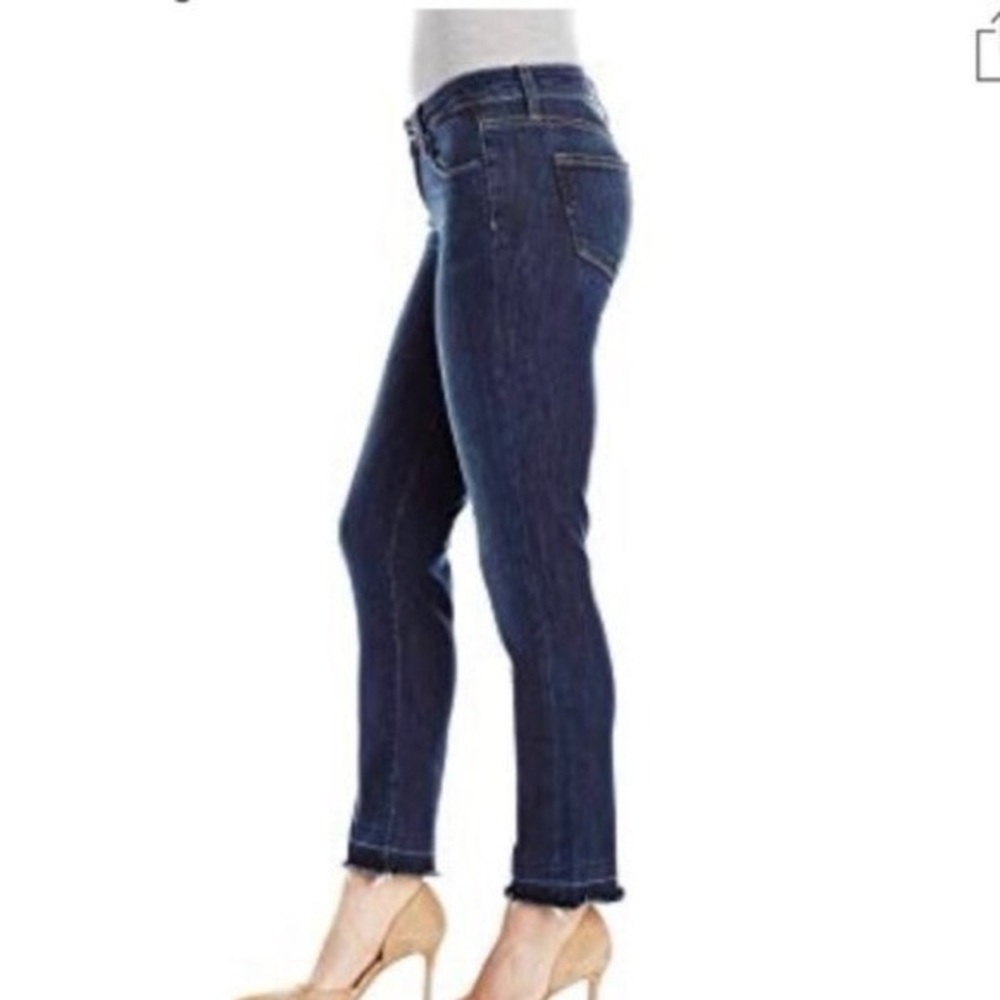 PAIGE Miki Straight Jeans In Merrick released Raw Hem Size 27 Dark Wash